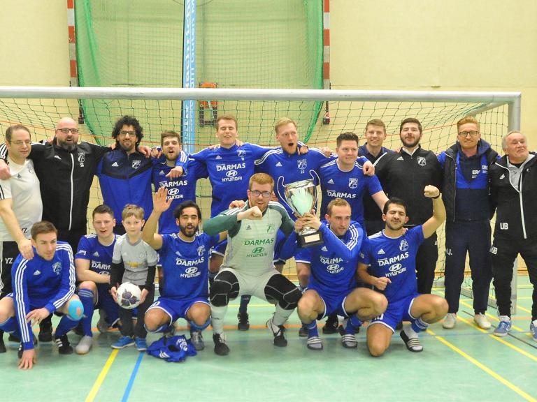 sp 200105cr FB Hallenstadtmeisterschaft Endspiel 15 (Engel)