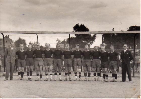 Das Eröffnungsspiel im Jahre 1947